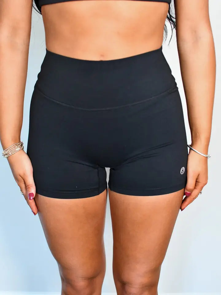 The Core Biker Shorts - Black